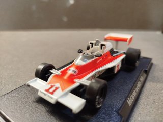 McLaren Ford M23 1976 Escala 1:43