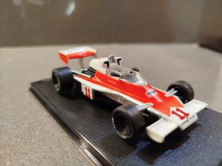 McLaren Ford M23 1976 Escala 1:43
