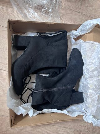 Botas Mosqueteras Negras Tacón
