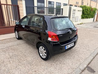 Toyota Yaris 2010