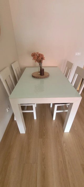 Mesa y 6 Sillas Madera Pino Blanco