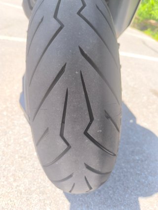 Honda X-ADV 750 2018 Roja y Negra