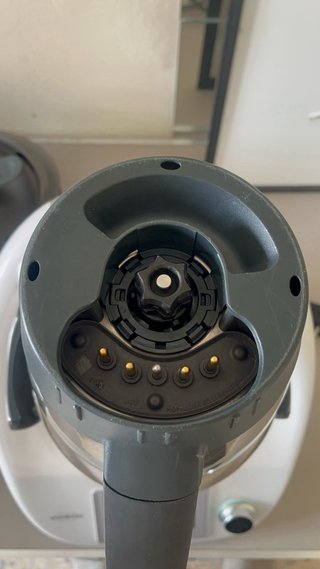 Thermomix TM5 con 5 meses de garantía