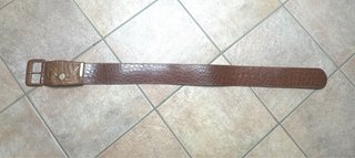 Cintura pelle vintage con catena e fibbia
