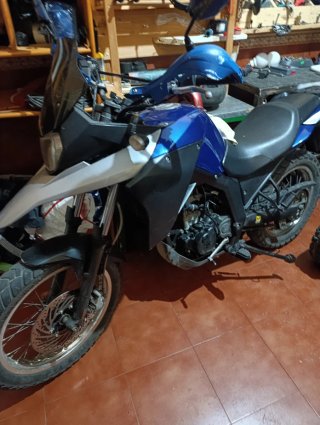 Derbi Terra 125 Enduro Negra