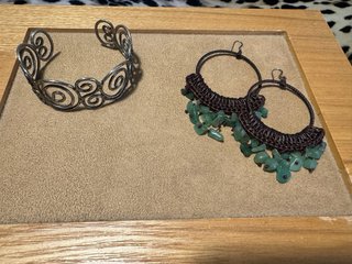 Set orecchini e bracciale da donna