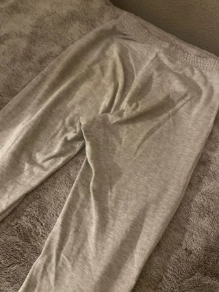 Pantalón chándal ancho gris