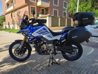Suzuki V-Strom 1050 DE Azul/Blanca con MALETAS