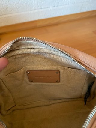 Bolso bandolera Bimba y Lola piel rosa maquillaje