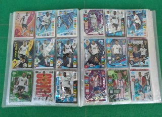 Álbum futbol Adrenalyn 220 cromos sin repetir