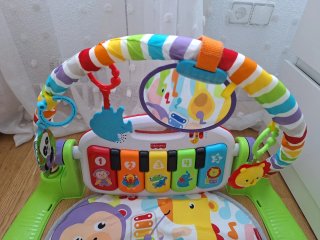 Alfombra con piano de actividades Fisher-Price