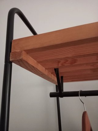 Perchero Metálico y Madera