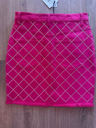 Falda vaquera fucsia con cristales plateados Talla