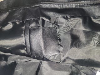 Giubbino in pelle nero