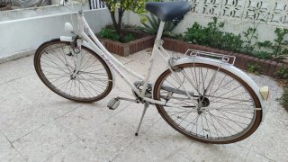 Bicicleta Clásica Blanca Rabasa