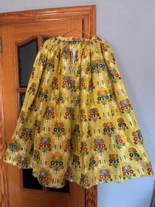 Falda Fallera amarilla