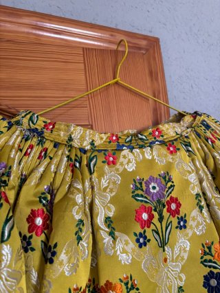Falda Fallera amarilla