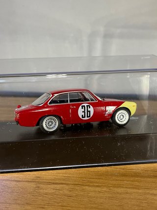 Alfa Romeo Giulia Sprint GTA 1966 1:43 Ixo