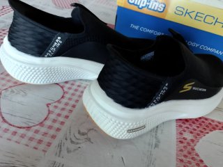 Scarpe Skechers Go Walk nere e bianche  trattabili