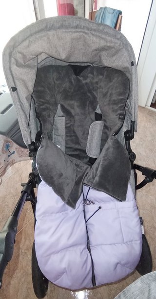 Cochecito Kinderkraft Movv +Sillita plegable+Saco
