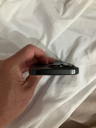 iPhone 15 Pro como nuevo