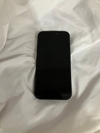 iPhone 15 Pro como nuevo