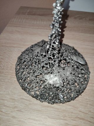 Escultura Copa Metal y Piedra