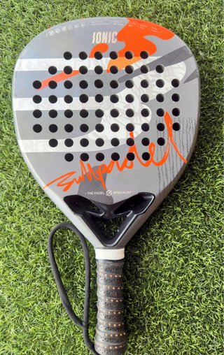 Pala Padel Bullpadel Ionic Power 2025 (reparada)