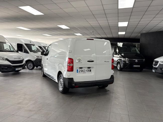 Toyota Proace 2023, foto 7