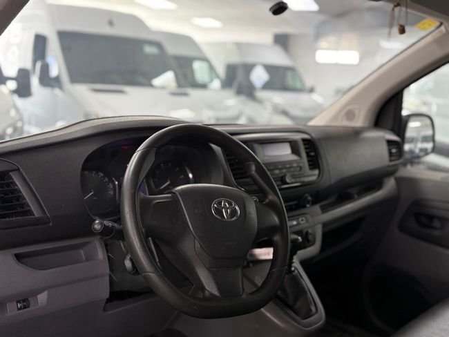 Toyota Proace 2023, foto 11
