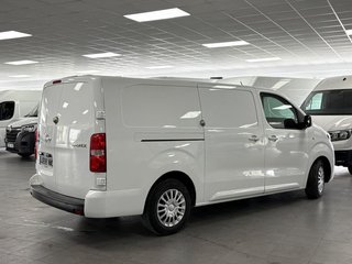 Toyota Proace 2.0 D-4D Long Comfort S&S STOCK TOYOTA PROACE FOURGON MWB DSL