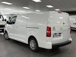 Toyota Proace 2.0 D-4D Long Comfort S&S STOCK TOYOTA PROACE FOURGON MWB DSL