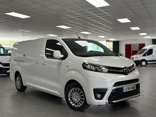 Toyota Proace 2.0 D-4D Long Comfort S&S STOCK TOYOTA PROACE FOURGON MWB DSL