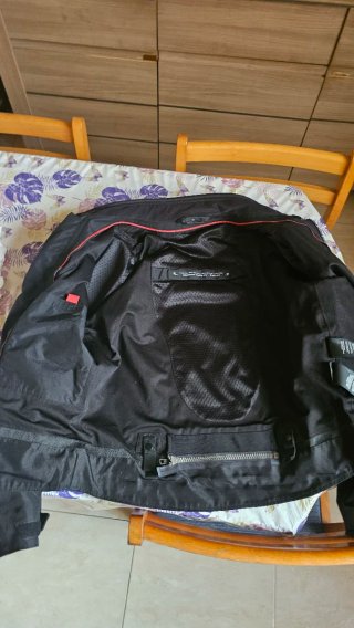 Chaqueta Moto Invierno Revit. Precio negociable.