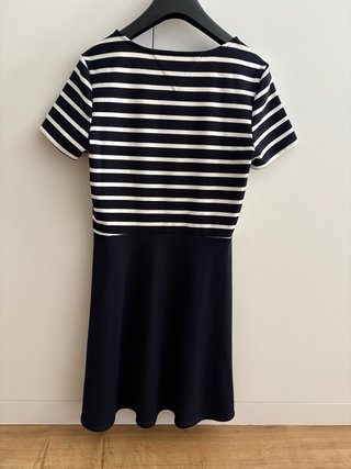 Vestido Tommy Hilfiger rayas azul y blanco