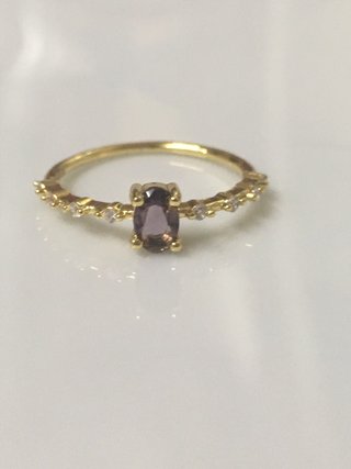 Anillo con Piedra Morada y Circonitas