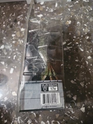 Figura Hunter Resident Evil 10th Aniversario