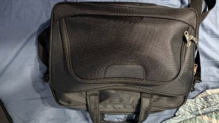Portátil Medion Erazer Crawler E30e i5-124