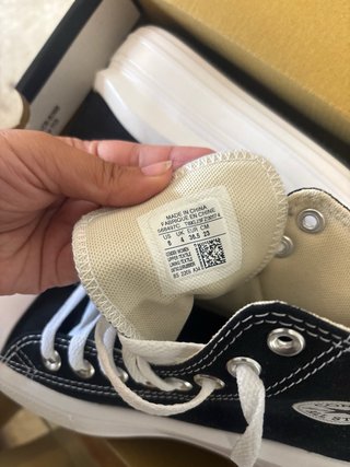 Converse plataforma negras y blancas