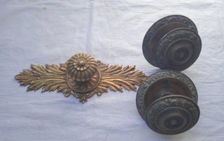 Maniglie e pomelli in ottone anni 60 e 70.
