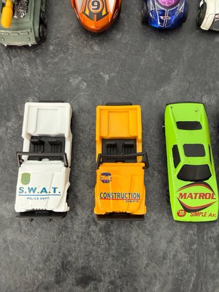Lote de 15 coches de juguete