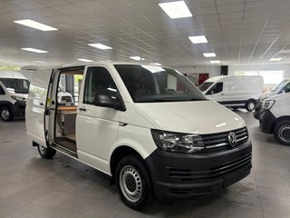 Volkswagen Transporter 1400 FOU LWB DSL - 2.0 TDi SCR BMT STOCK PORTON TRASERO