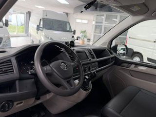 Volkswagen Transporter 1400 FOU LWB DSL - 2.0 TDi SCR BMT STOCK PORTON TRASERO