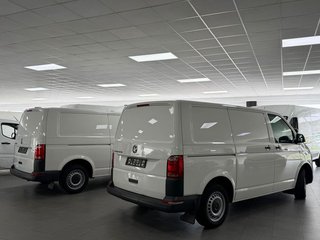 Volkswagen Transporter 1400 FOU LWB DSL - 2.0 TDi SCR BMT STOCK PORTON TRASERO