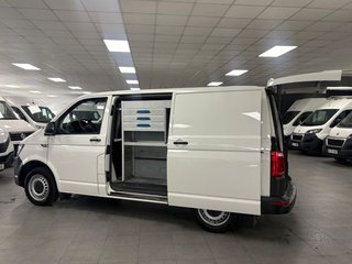 Volkswagen Transporter 1400 FOU LWB DSL - 2.0 TDi SCR BMT STOCK PORTON TRASERO