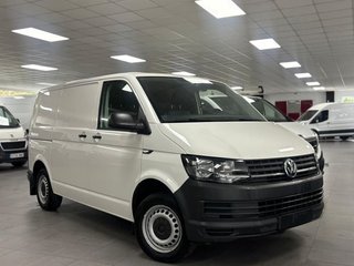 Volkswagen Transporter 1400 FOU LWB DSL - 2.0 TDi SCR BMT STOCK PORTON TRASERO