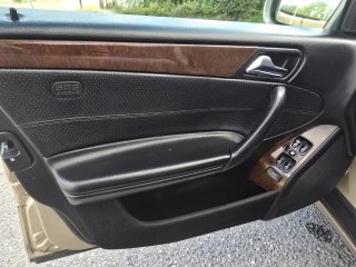 Mercedes-Benz Clase C 2003