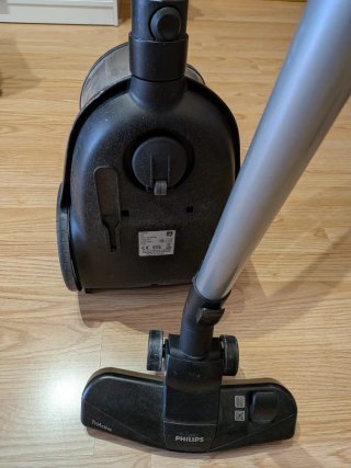 Aspiradora Philips PowerPro Compact