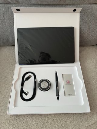 Tableta Gráfica Profesional Wacom Intuos Pro M