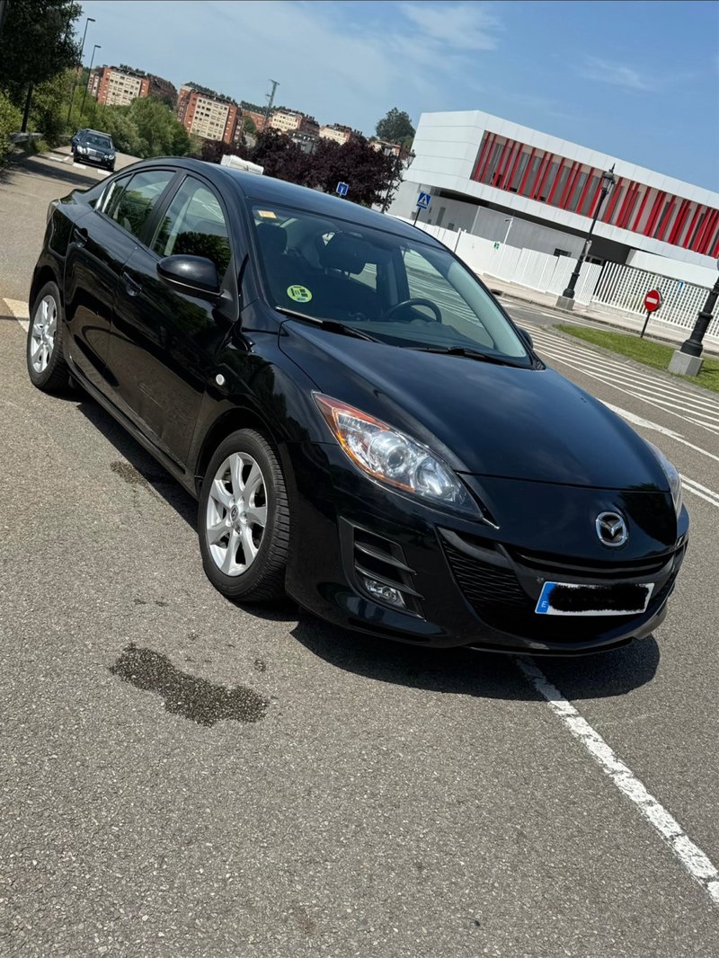 Mazda 3 2010 - foto 1